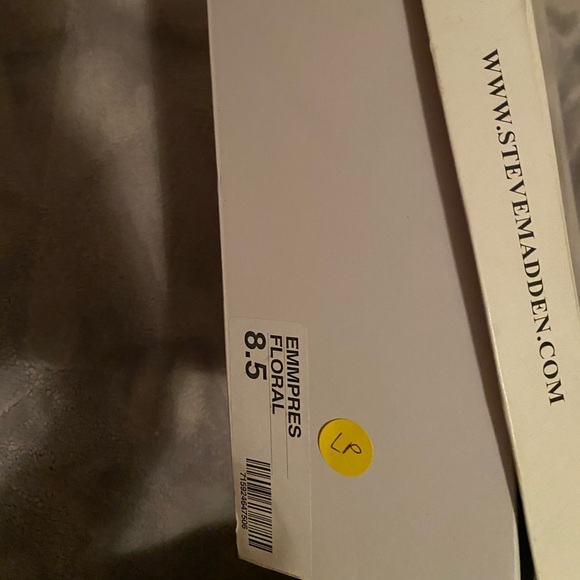 Steve Madden Wedges - Picture 4 of 4